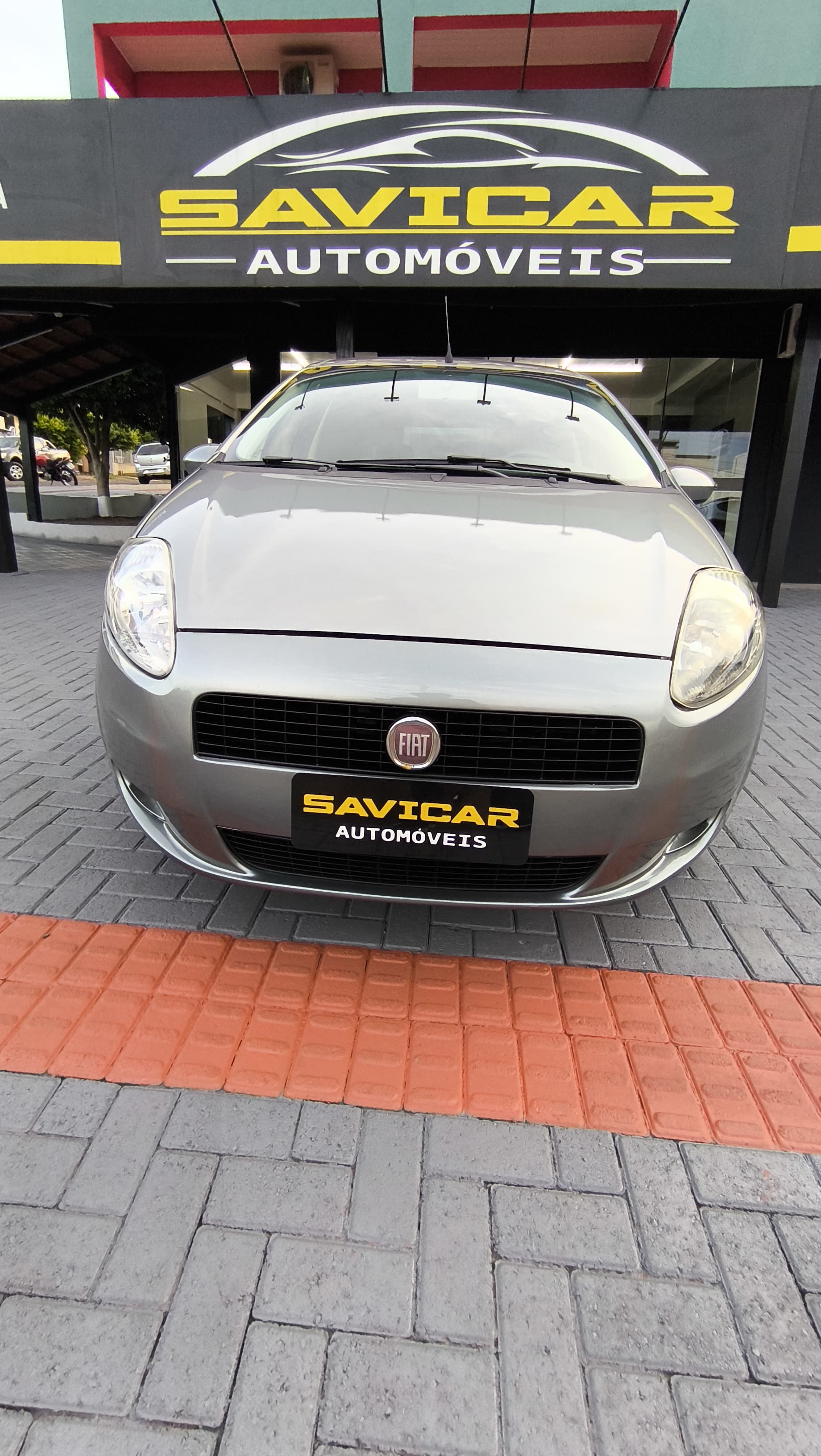 PUNTO HLX HATCH 